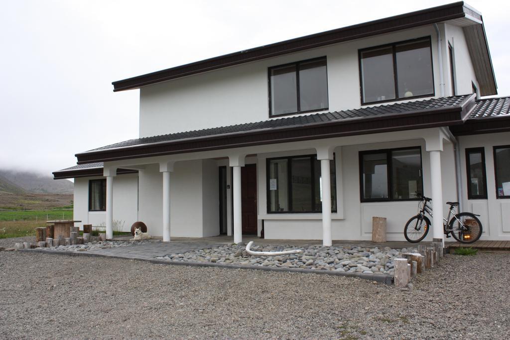 Reykjarholl Guesthouse Gimbur מראה חיצוני תמונה
