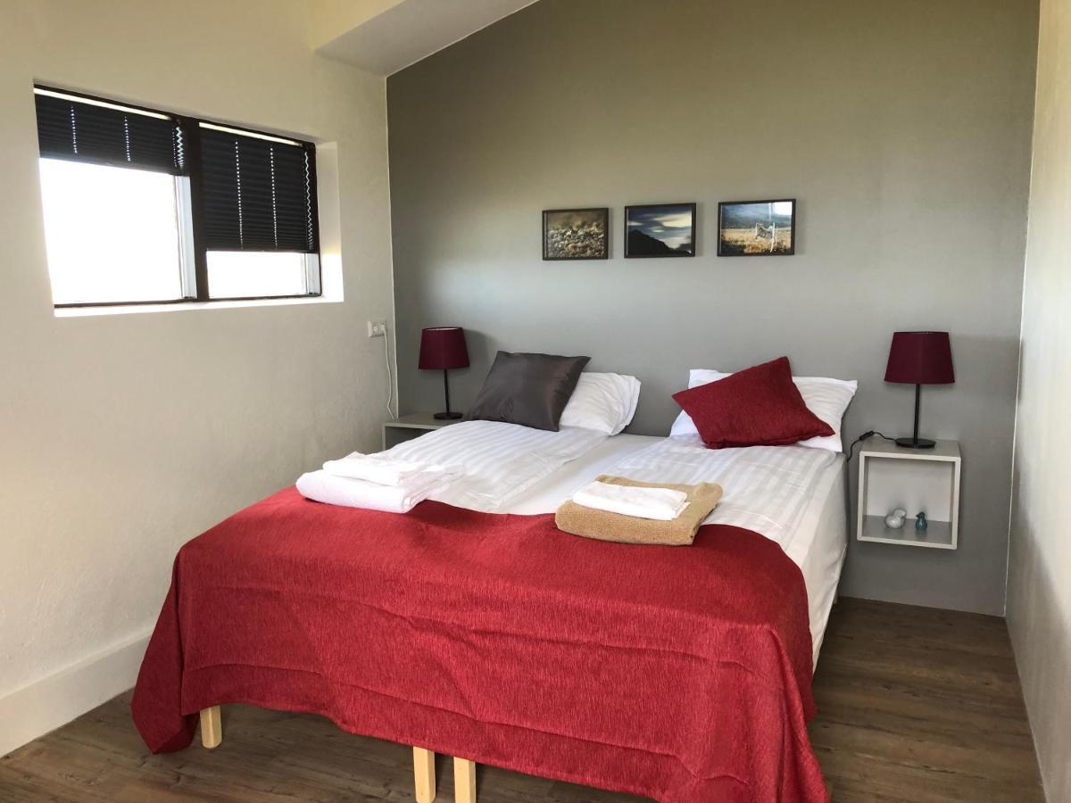 Reykjarholl Guesthouse Gimbur מראה חיצוני תמונה